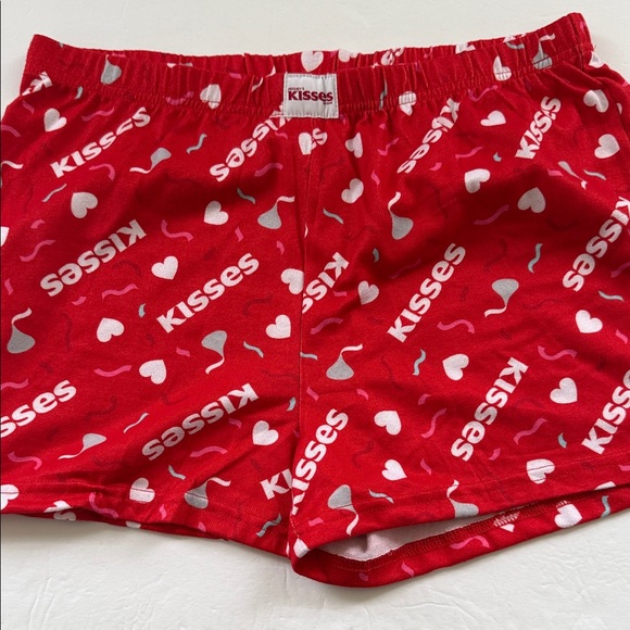 hershey Other - Hershey’s Kisses Red Heart-Print Women's Lounge Shorts